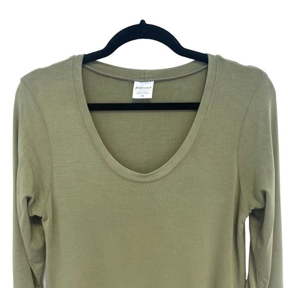 Jax & Lennon Soft Top - Picture 2 of 7